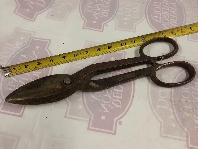 lot 8921 image: 15 inch set of straight cut sheet metal no nicks (made in the USA) cutters shears