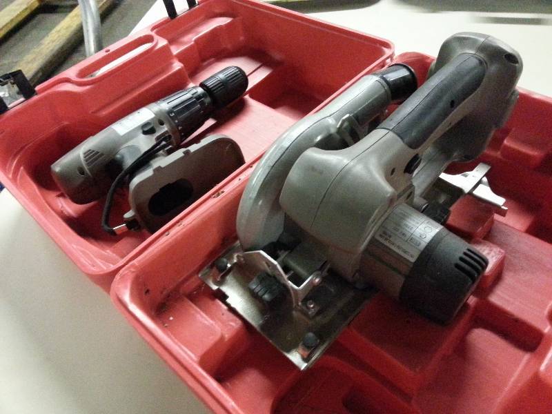lot 8917 image: A couple of battery powered tools with caring  storage case but no battery