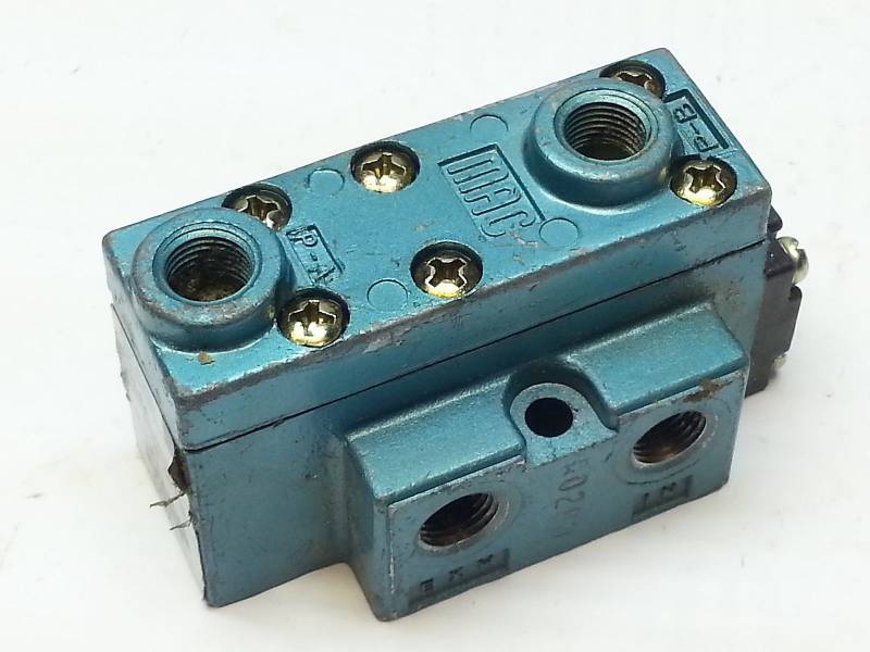 lot 9230-3 image: What the hell is it Used Mac 921B-RA SOLENOID VALVE 10-150PSI 18 IN NPT ports.  Bid high and win big