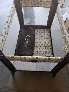 lot 44298 image: Graco Pack N Play