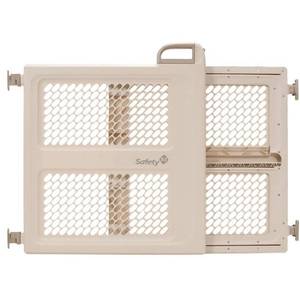 lot 3723 image: Safety 1st Lift Lock and Swing Gate