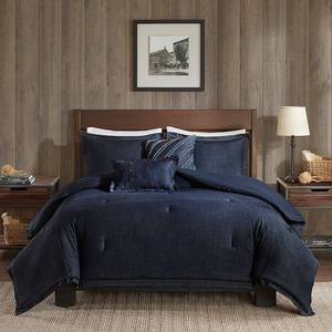 lot 7145 image: Woolrich Perry 5-Pc. KingCalifornia King Denim Comforter Set