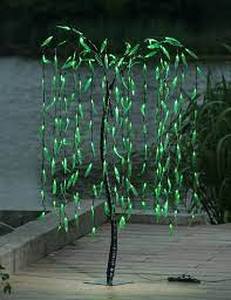 lot 3814 image: Lighted Willow Tree