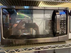 lot 5782 image: Hamilton Beach Microwave