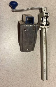 lot 5816 image: #1 Edmund Can Opener