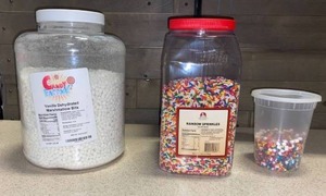 lot 5832 image: Marshmallow Bits and Candy Sprinkles