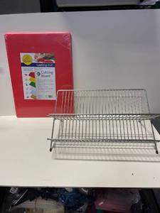 lot 5883 image: Lot of (2) Cutting board and drying rack
