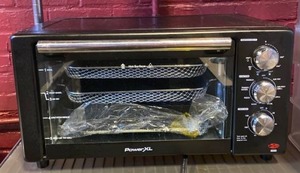lot 21461 image: Power XL air fryer and grill (New)