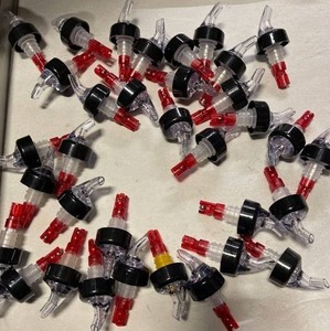 lot 21498 image: Lot of (34) 1 ounce pour-spouts