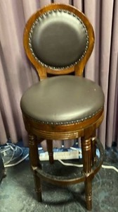 lot 21542 image: wood bar stool w swivel