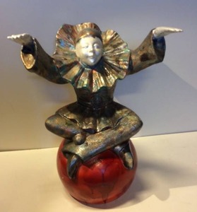 lot 21557 image: Large Ceramic jester