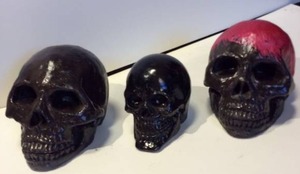 lot 21560 image: lot of (3) heavy cement skulls