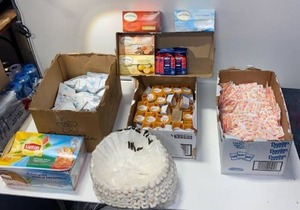 lot 21640 image: lot of six, miscellaneous teabags honey sugar coffee filters and coffee