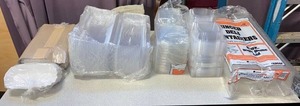 lot 21675 image: lot of (6) clamshell deli containers & paper boats