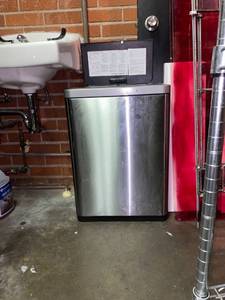 lot 21698 image: Motion sensor stainless steel trashcan