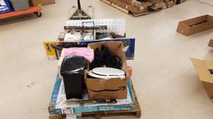 lot 7 image: Assorted pallet of clean merchandise
