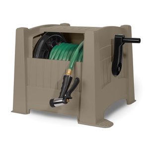 lot 3022 image: Suncast 100 Hose Hideaway