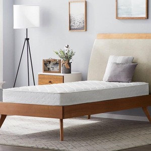 lot 4003 image: Mainstays 6 Innerspring Coil Mattress, Twin