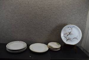 lot 5277 image: Lot of 10 Vintage Plates  Noritake, Casa Vero by ACK  Different Patterns  LOCAL PICKUP ONLY