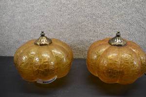 lot 5344 image: Amber Crackle Glass Onion Bulb Light Covers  10x7