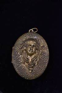lot 1024 image: Locket Pendant with Female Face  BrassGold-tone  1.5