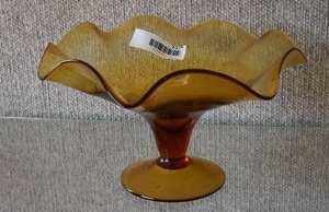 lot 1175 image: Brown Glass Dish