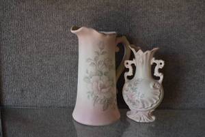 lot 1177 image: Kath Norris Vase & Pitcher  Ceramic