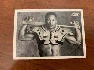 lot 8000 image: Classic 1990 Score Baseball Card #697 Iconic Bo Jackson Black & White Football Pad Card  Sharp, clean card