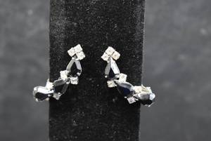 lot 1054 image: Pair of Clip on Earrings  Black Glass and Rhinestones  1 12