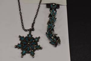 lot 1099 image: Costume Jewelry Necklace & Bracelet  Silver Tone & Fake Turquoise