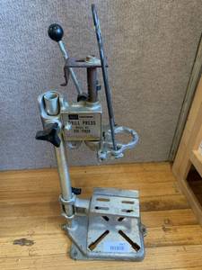 lot 8017 image: Sears Craftsman Drill Press Model No. 335.25926  LOCAL PICKUP ONLY