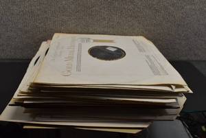 lot 2022 image: Lot of 36 Assorted Records