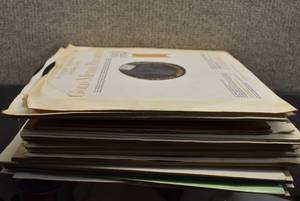 lot 2023 image: Lot of 30 Assorted Records