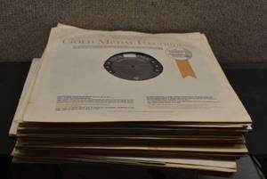 lot 2026 image: Lot of 22 Assorted Records