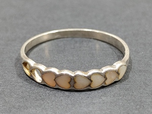 lot 3062 image: VTG Sterling Ring Mother of Pearl Hearts