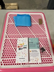 lot 61469 image: Pet Awesome Dog Potty Tray w pads