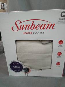 lot 3946 image: Sunbeam Heated Blanket Queen