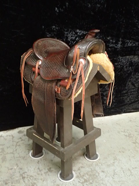lot 8369 image: Hand Tooled Leather Bar Height Saddle Stool