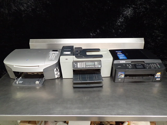 lot 8416 image: (3) Printers