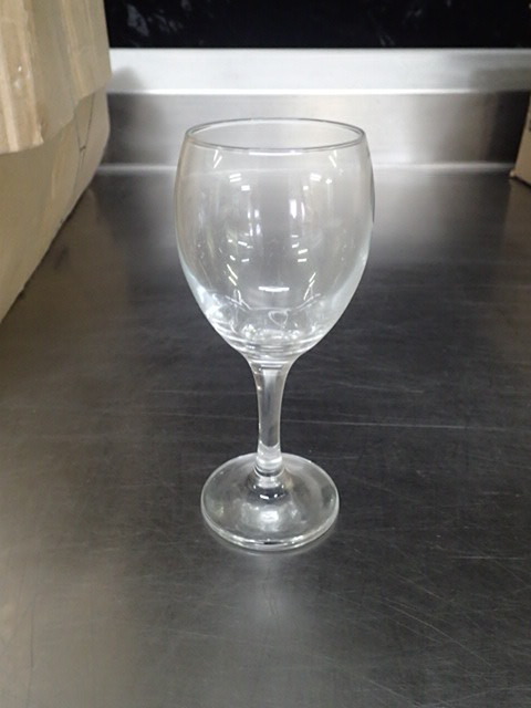 lot 9116 image: Box of Wine Glasses