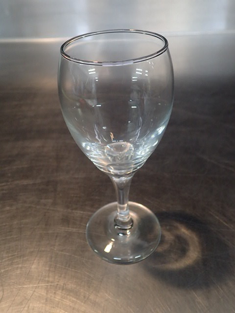 lot 9133 image: Box of Wine Glasses
