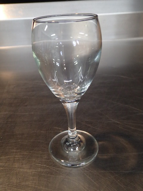 lot 9137 image: Box of Wine Glasses