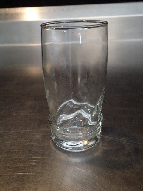 lot 9138 image: Box of Water Glasses