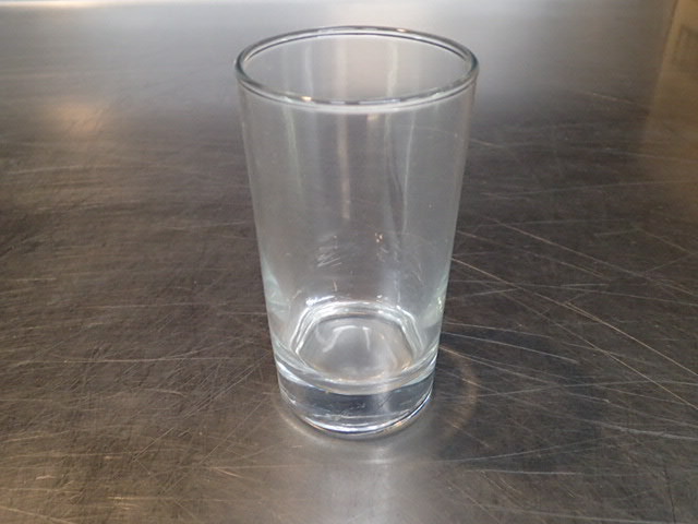 lot 9142 image: Box of Water Glasses