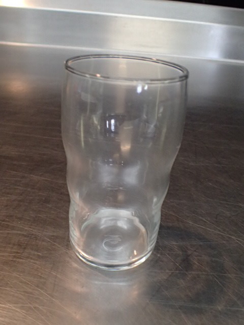 lot 9150 image: Lot of (96) 5oz Glasses