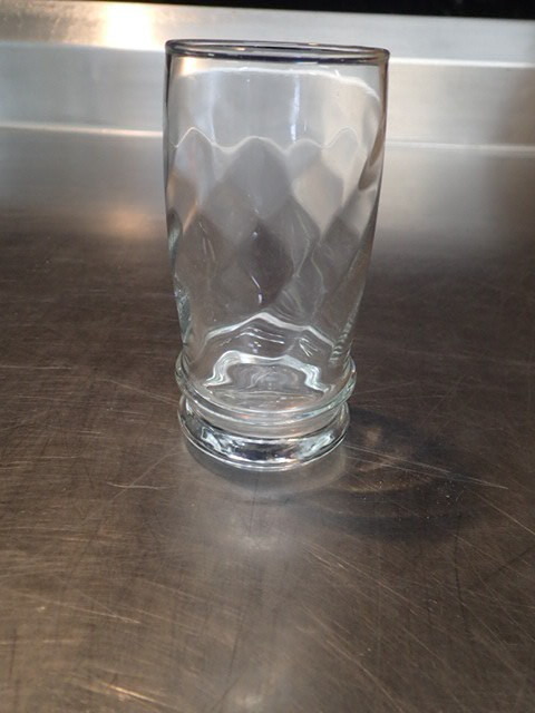 lot 9151 image: Lot of (36) 16oz Glasses