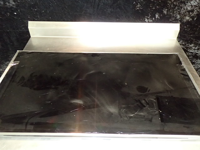 lot 9216 image: Samsung UN65JS8500F 65 Flat Screen with Cracked Screen