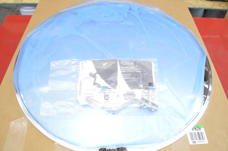 lot 2007 image: SECURITY MIRROR