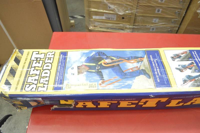 lot 2023 image: SAFE-T LADDER