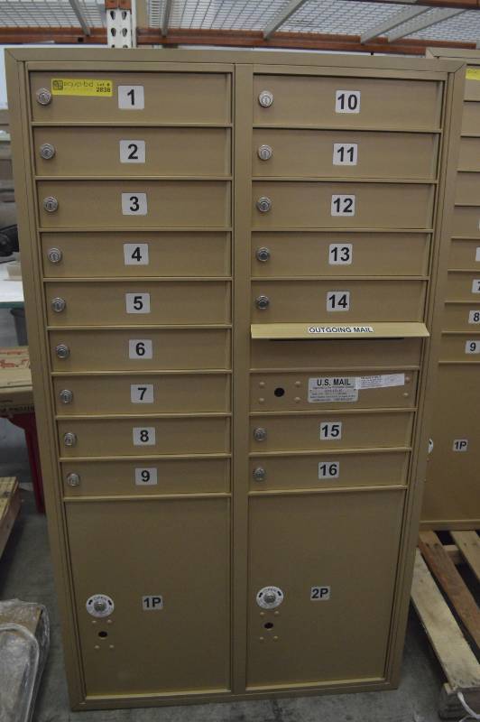 lot 2038 image: PARCEL LOCKER